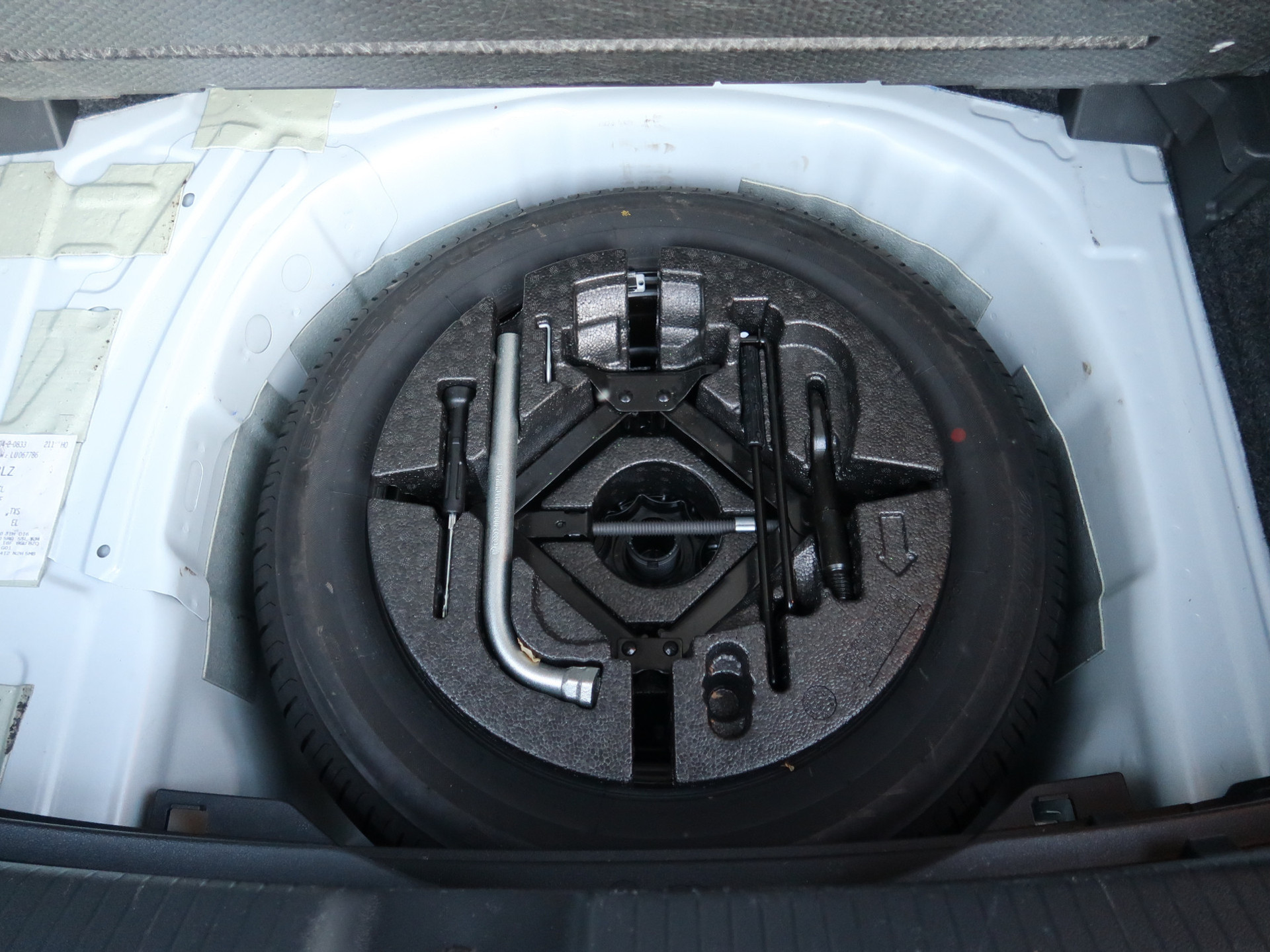 44984516-16.jpg